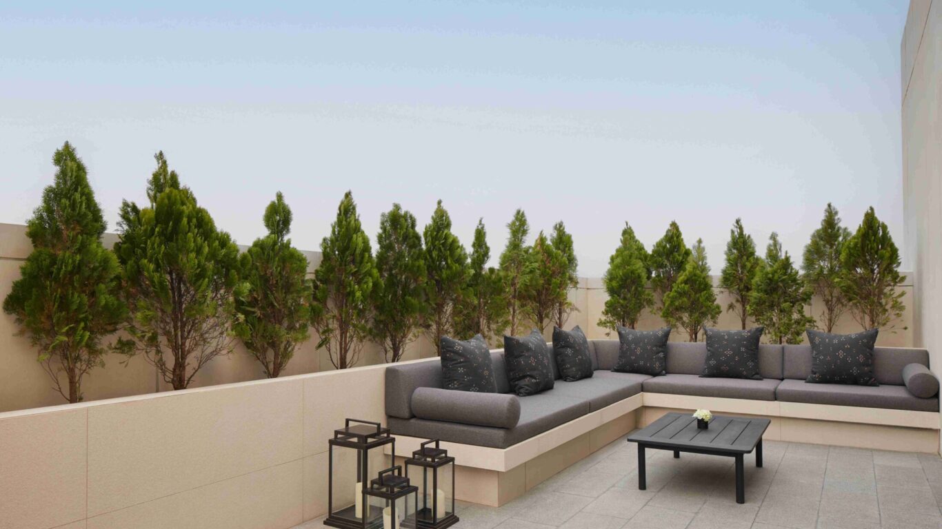 Prambanan Suite With Balcony