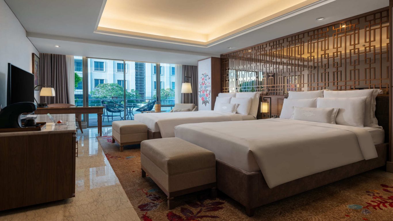 Premiere Room